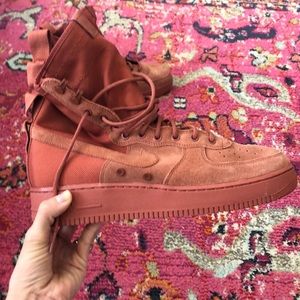 Nike SF Air Force 1 Peach